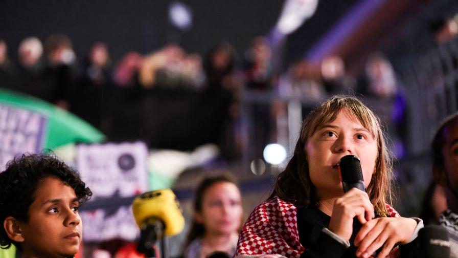 Грета Тунберг твърди, че е била подложена на изтезания в израелски затвор
