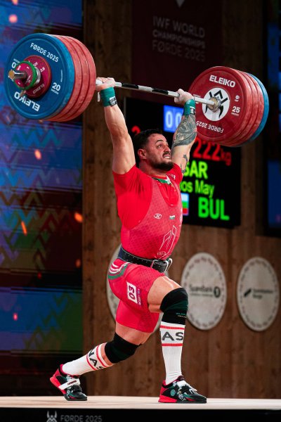 Карлос Насар е световен шампион за трети път в кариерата1