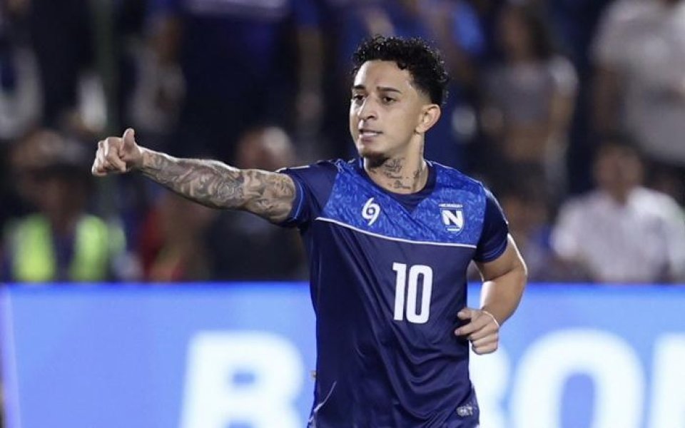 Шокиращо: полиция нахлу в съблекалня преди мач за Мондиал 2026