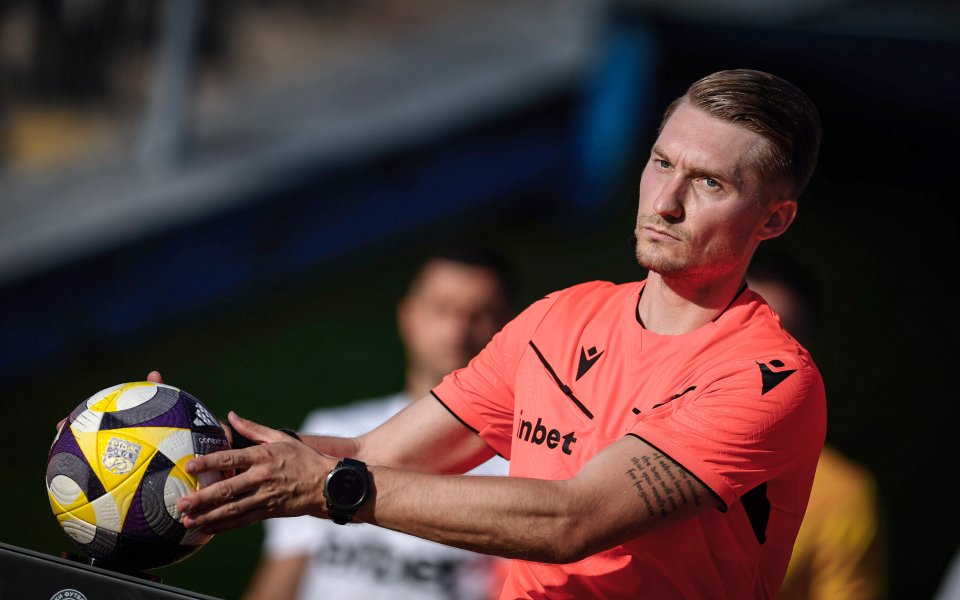 Повериха най-старото столично дерби между Славия и Левски на Васил Минев