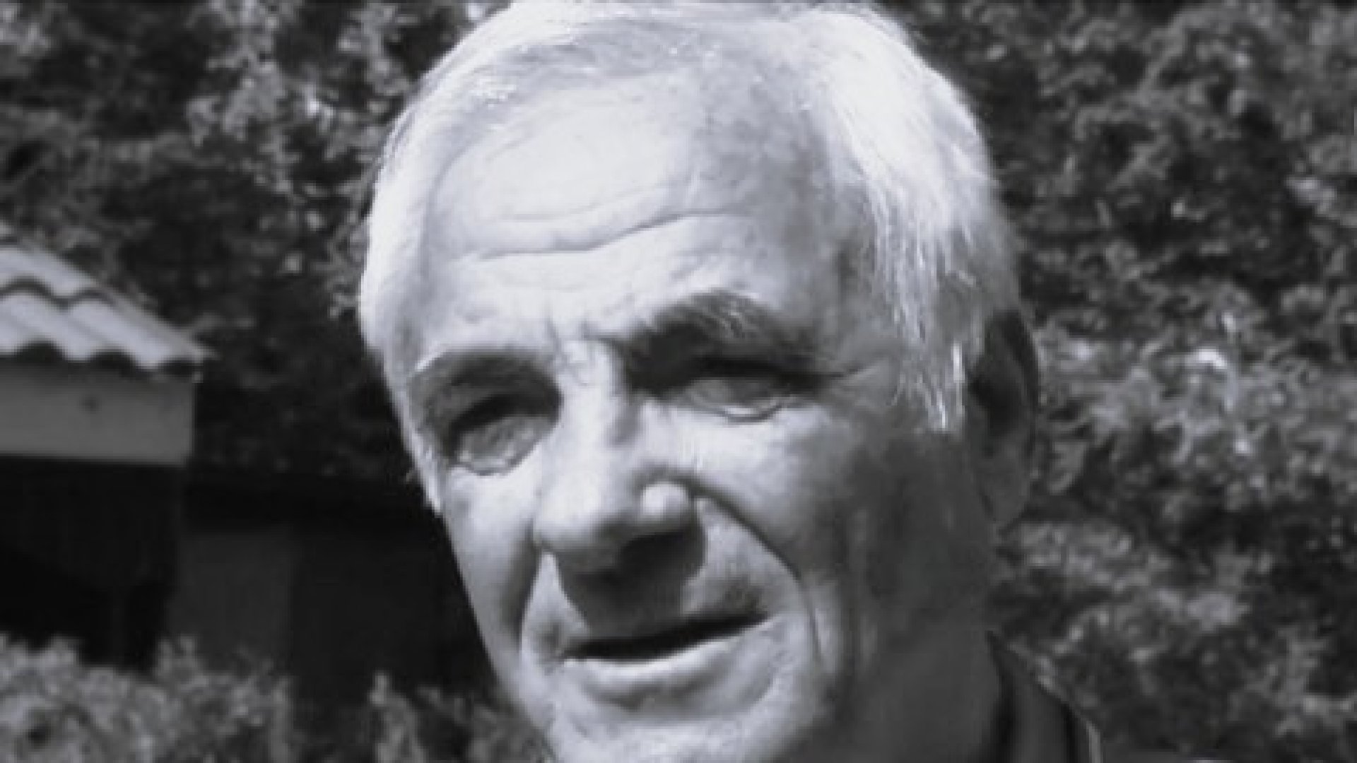 На 77 годишна възраст е починал легендарният футболист на ЦСКА и