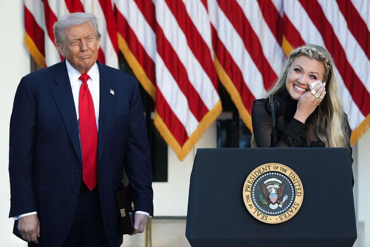 Президентът Доналд Тръмп