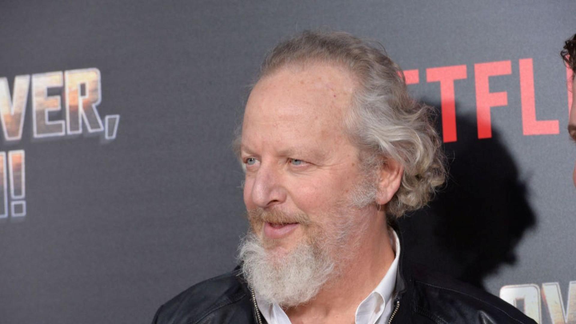 Актьорът от култовата комедия Сам вкъщи Даниел Стърн е бил приет по