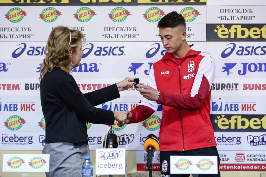 Марто Бойчев от ЦСКА 1948 стана играч на месец септември1