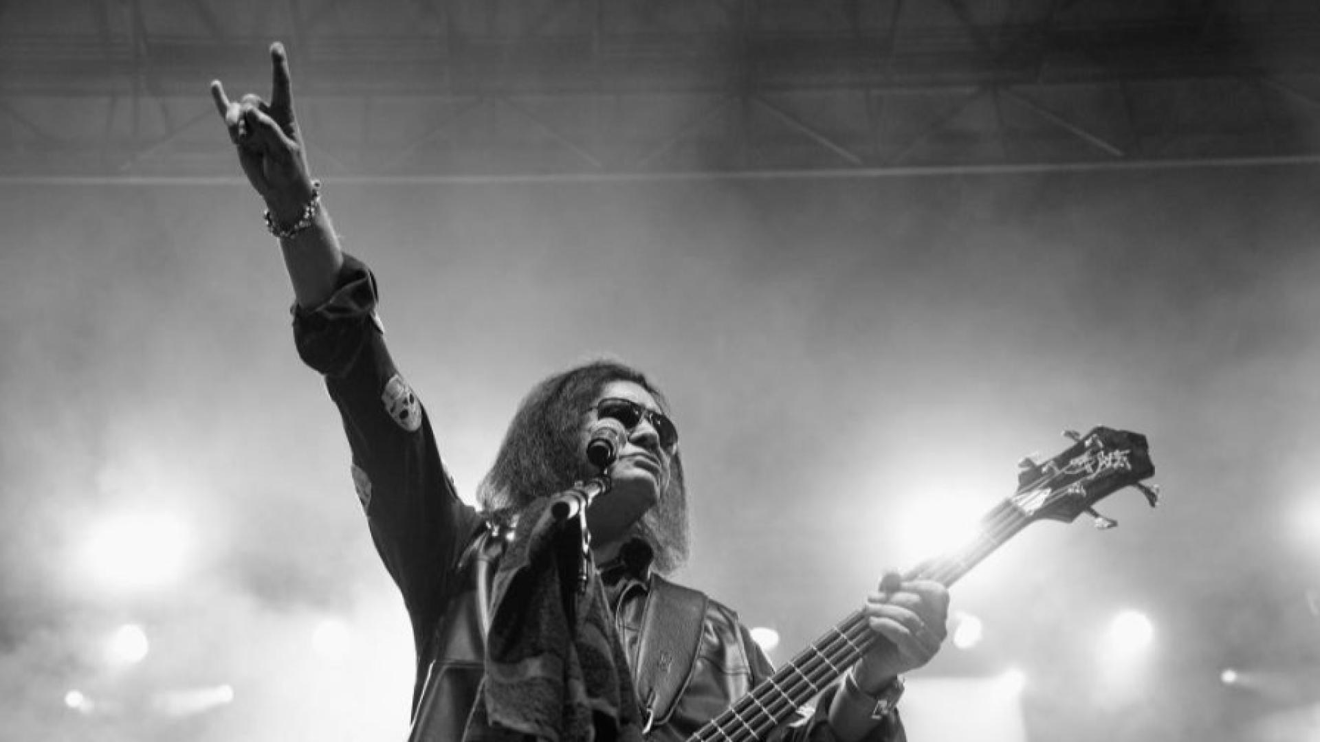 Рок легендата Ейс Фрели първият китарист на групата Kiss и успешен соло