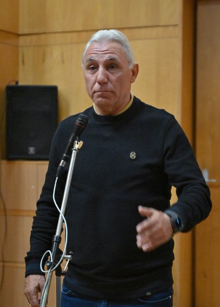 Представяне на автобиографията на Петър Зехтински1