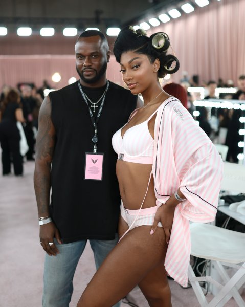 Ейнджъл Рийс1