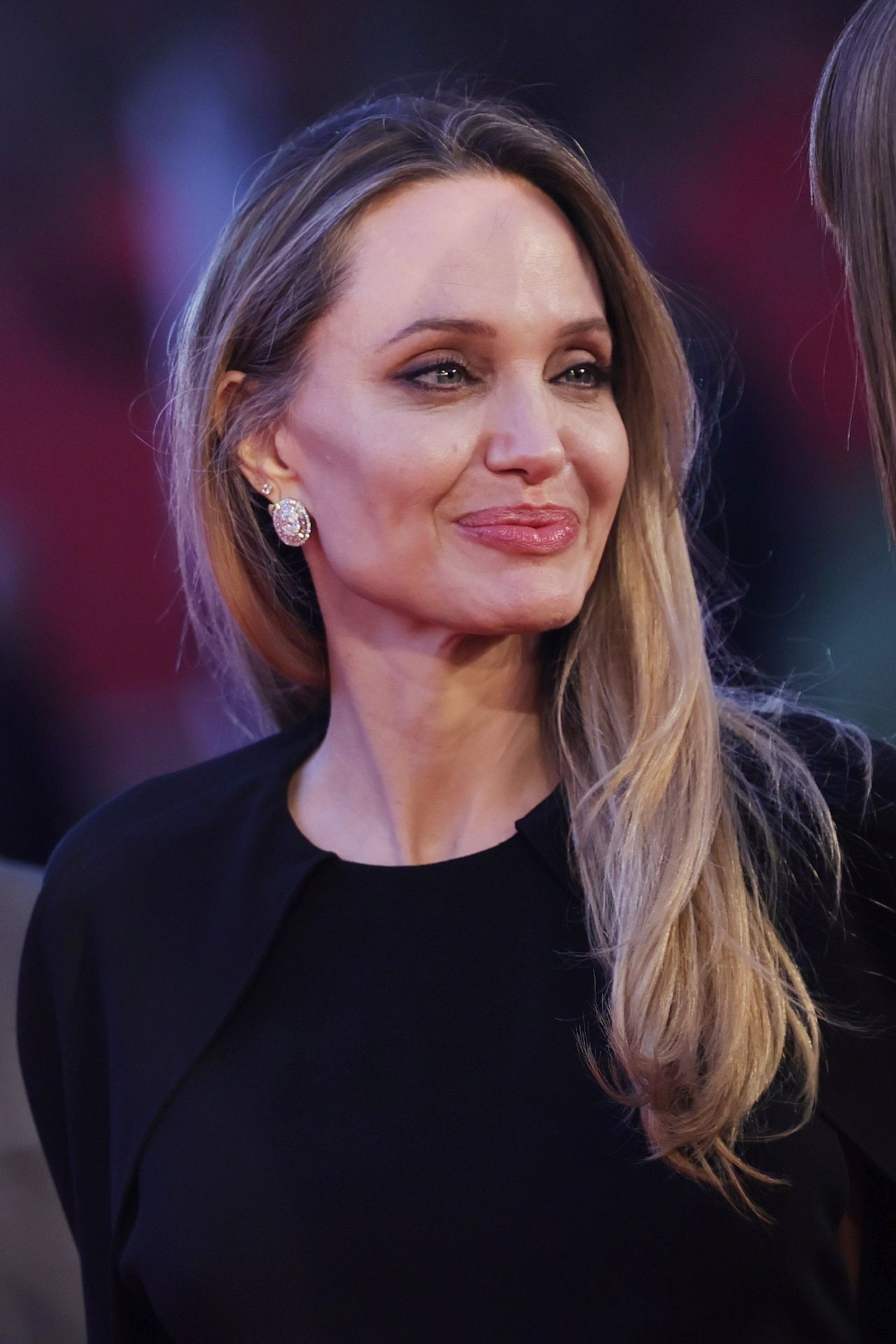 <p>Звездите присъстваха на премиерата на филма Couture в Рим.</p>