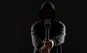 Маскиран нападна с чук прокурор пред дома му в София