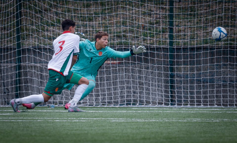 България Полша U151