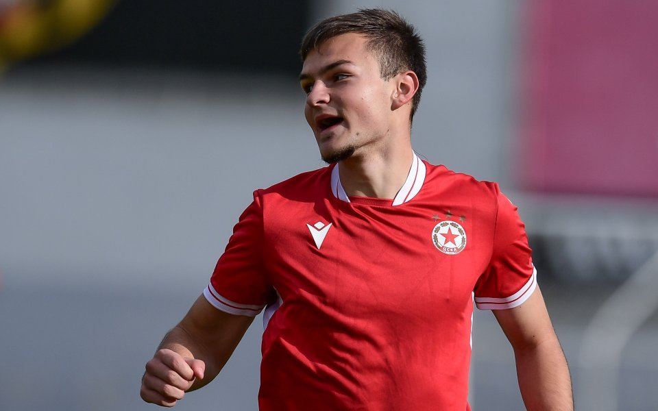 Талант на ЦСКА с два гола за победа на третия тим