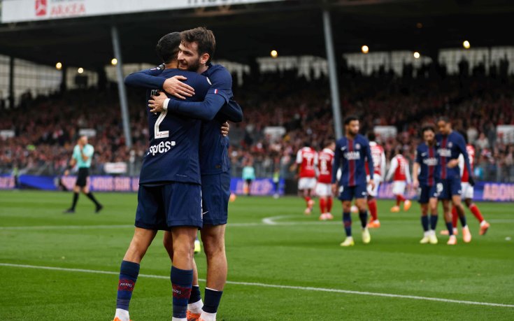 ПСЖ разгроми десет от Ница и гледа смело към върха