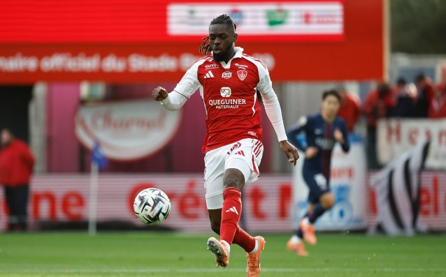 Брест надви Лориен във френската Лига 1