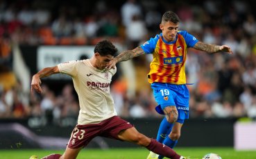 Валенсия допусна домакинско поражение от Виляреал в Ла Лига