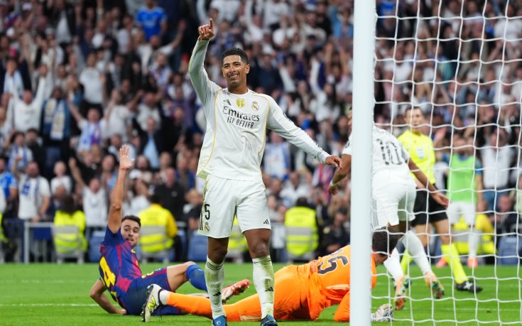 Вълнуващото Ел Класико между Реал и Барса в СНИМКИ