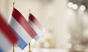 <p>Политическа буря разтърси Нидерландия преди изборите</p>