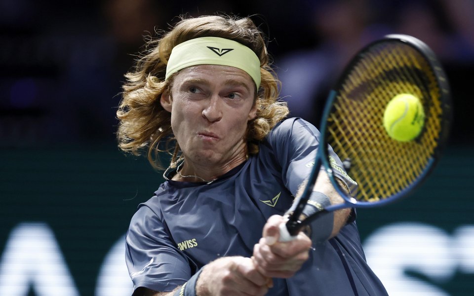 Рубльов, Бублик и Сонего продължават напред в Париж