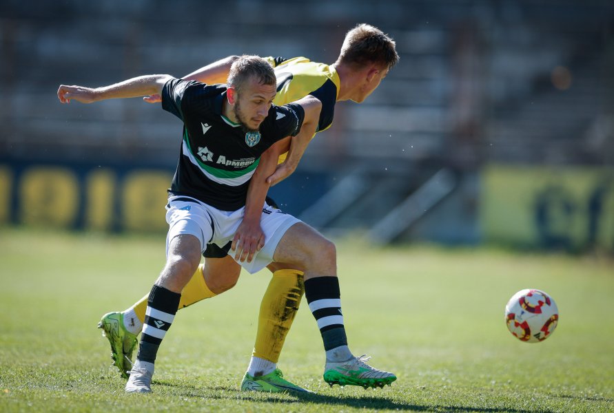 Миньор Перник Черно море1