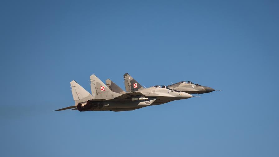 Полски изтребители прехванаха руски самолет