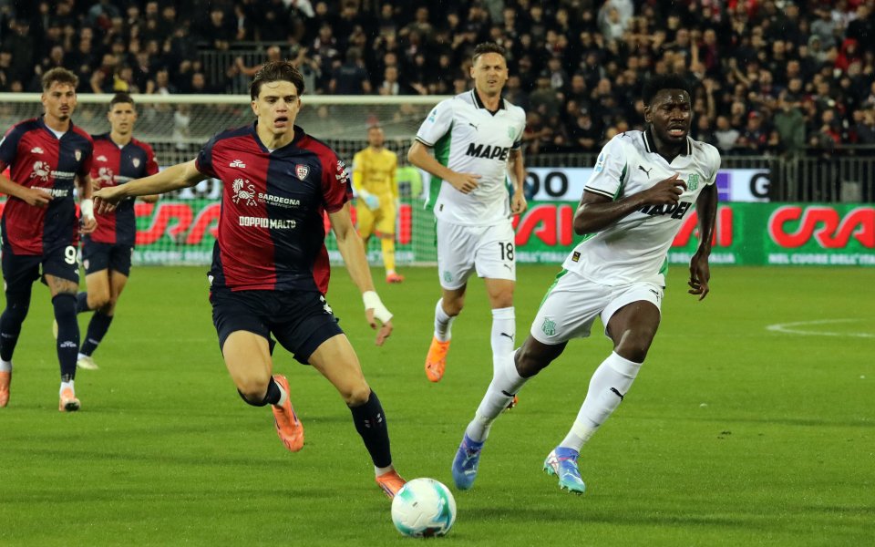 Сасуоло с ключова победа над Каляри в Серия А