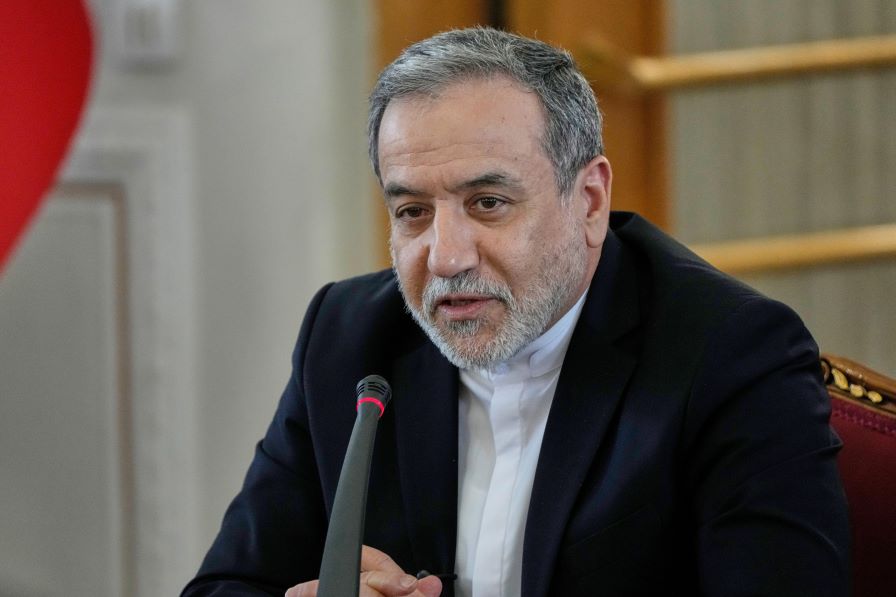 "Това е безотговорно": Иран с остри критики към САЩ заради възобновяването на ядрените опити