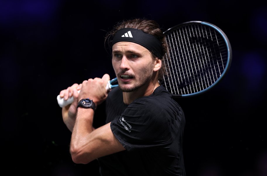 Алехандро Давидович Фокина Александър Зверев1