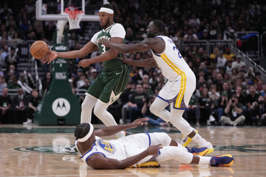 Милуоки Бъкс Голдън Стейт Уориърс1