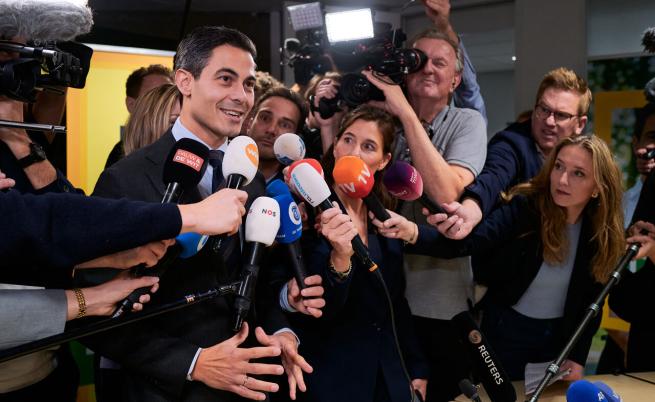 Любимецът на ЕС: Роб Йетен е фаворит за изборите в Нидерландия Любимецът на ЕС: Роб Йетен е фаворит за изборите в Нидерландия