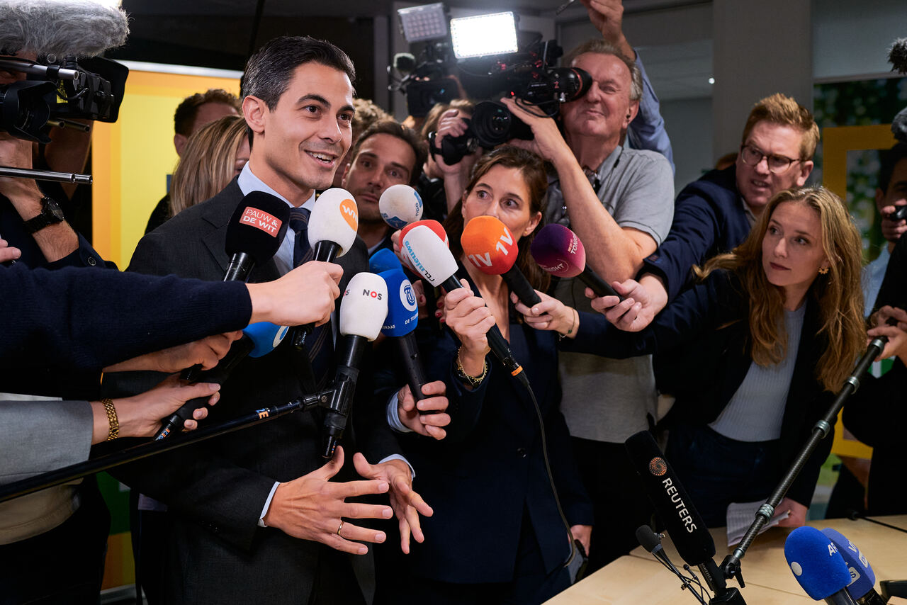 <p>Роб Йетен фаворит за премиер на Нидерландия.</p>