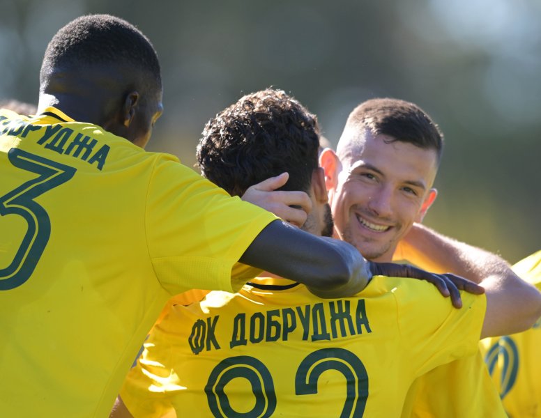 Добруджа Спартак Варна1