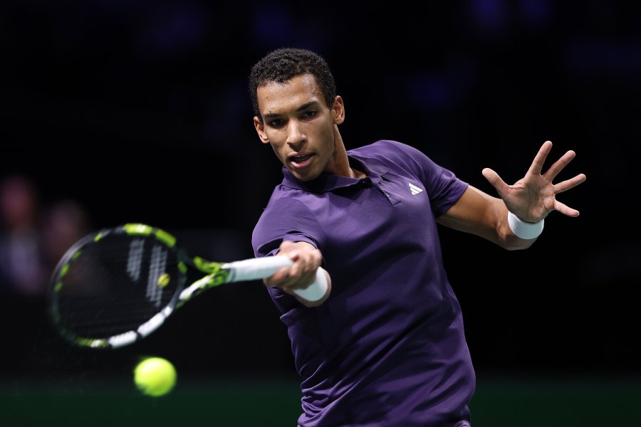 Феликс Оже Алиасим Александър Бублик1