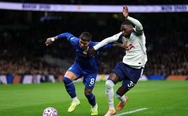 СНИМКИ: Всички интересни кадри от Тотнъм - Челси