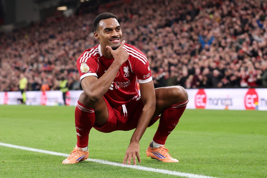 Ливърпул Астън Вила1