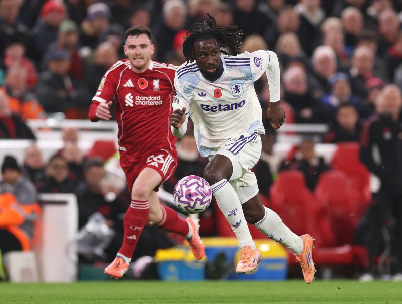 Ливърпул Астън Вила1