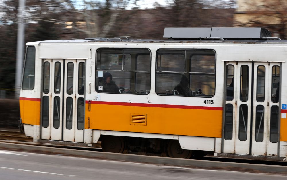 Внимание! Пет трамвайни линии в София с променени маршрути заради ремонт
