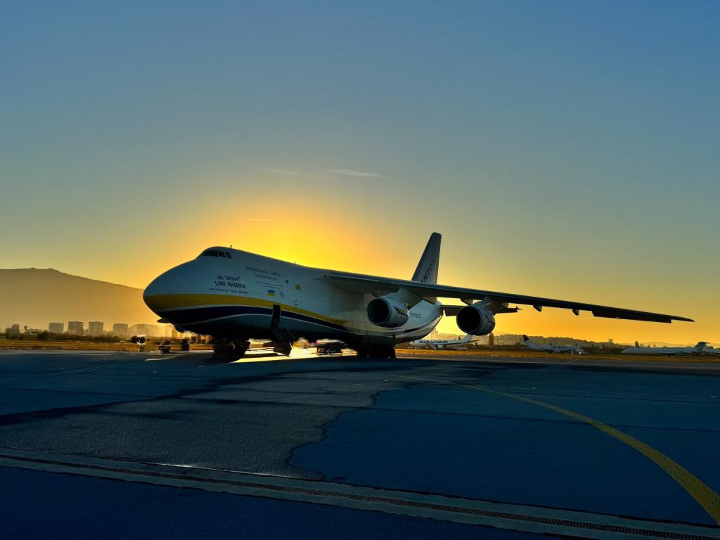 Антонов-124 "Руслан"