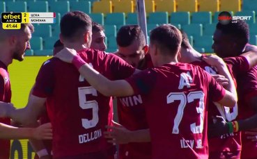 Годой върна преднината на 