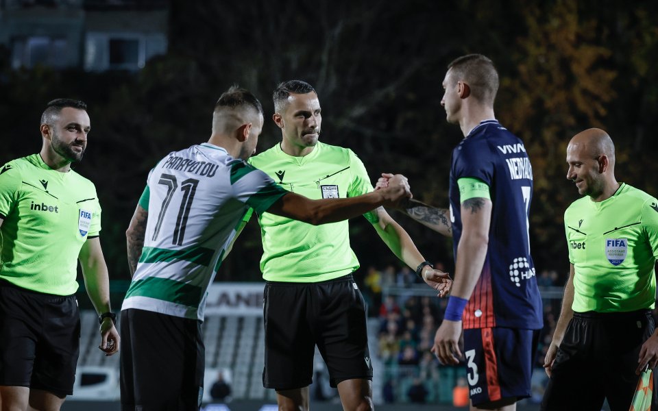 Без победител в мъжката битка между Черно море и Лудогорец