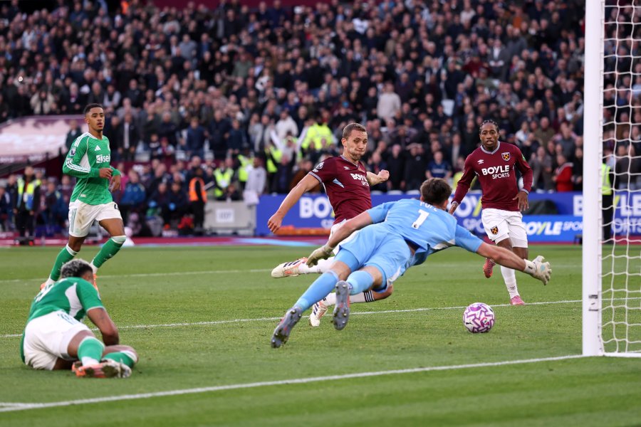 Уест Хем Юнайтед Нюкасъл Юнайтед1