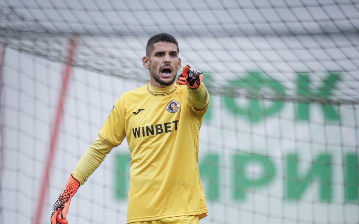 Вратарят на Етър отприщи истински трилър срещу Черноморец с впечатляващ гол