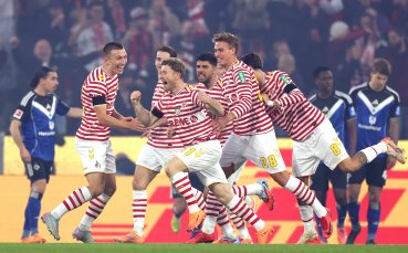 Кьолн разби девет от Хамбургер в лудо шоу и се настани в Топ 6