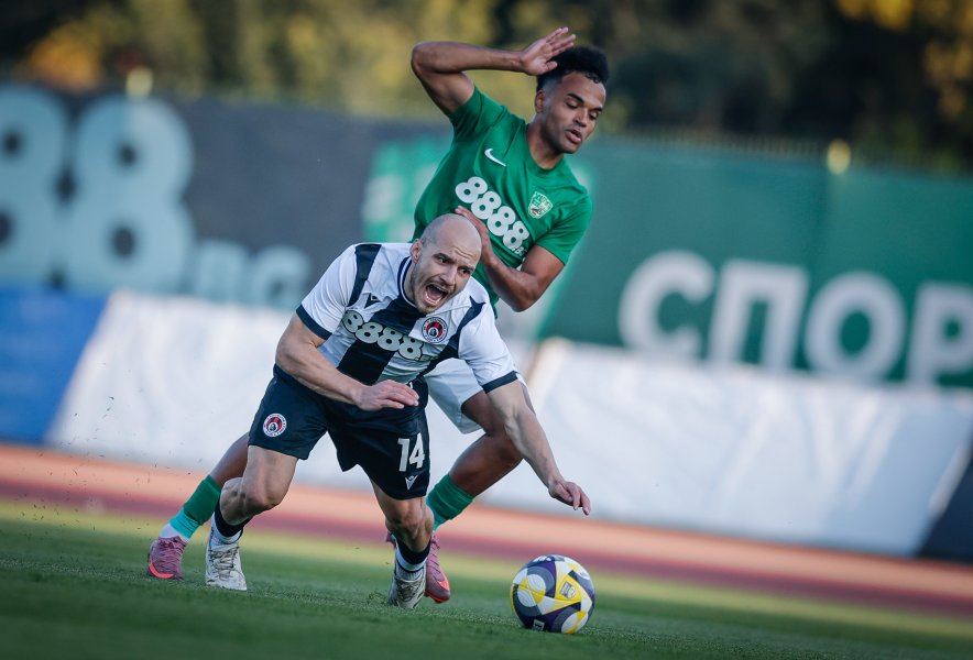 Берое Локомотив София1