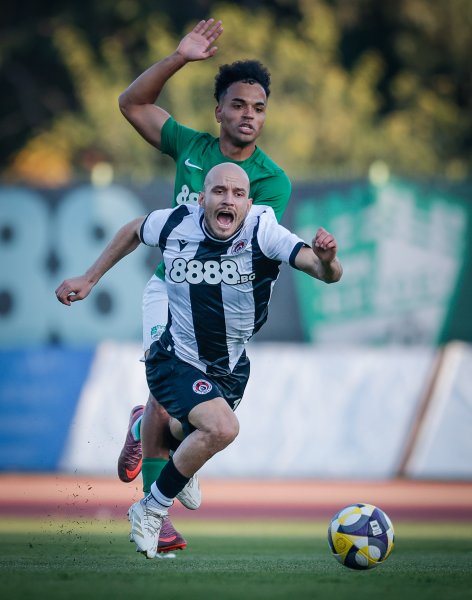 Берое Локомотив София1