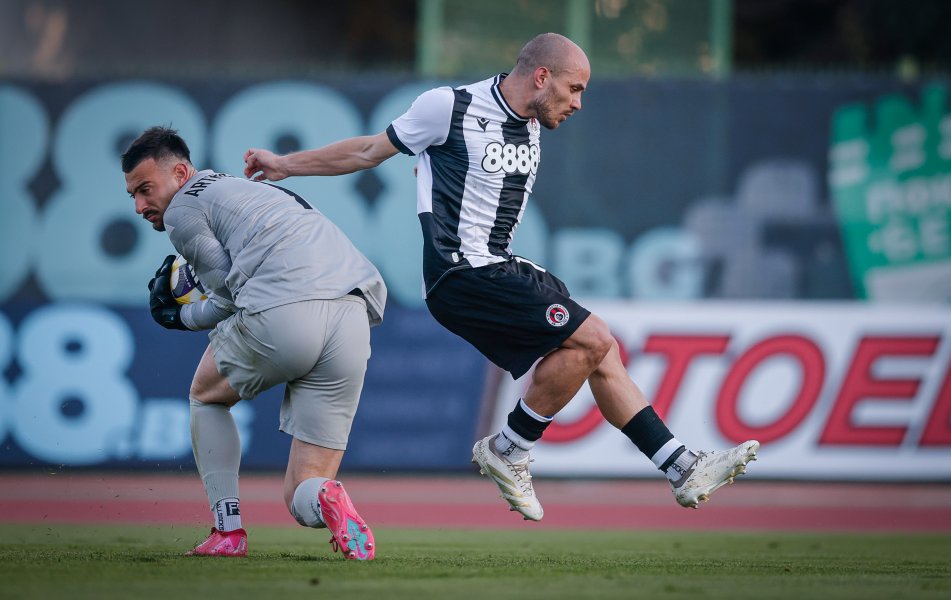 Берое Локомотив София1