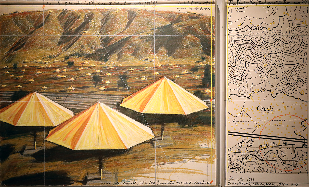 <p>Творчеството на Кристо и Жан-Клод надхвърля традиционните граници на живописта, скулптурата и архитектурата &ndash; от ранните опаковани обекти до монументалните проекти на открито:</p>