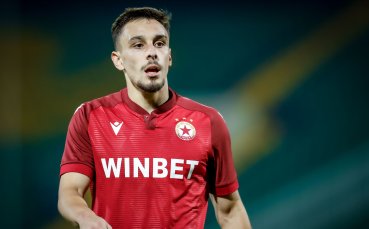 Ясен е един от титулярите за ЦСКА в дербито, ще гони исторически момент