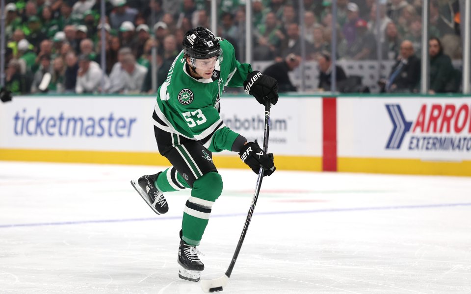 Далас пречупи Едмънтън Ойлърс с гол от дузпа