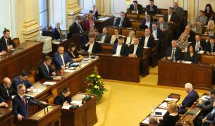 Правителството на Чехия подаде оставка