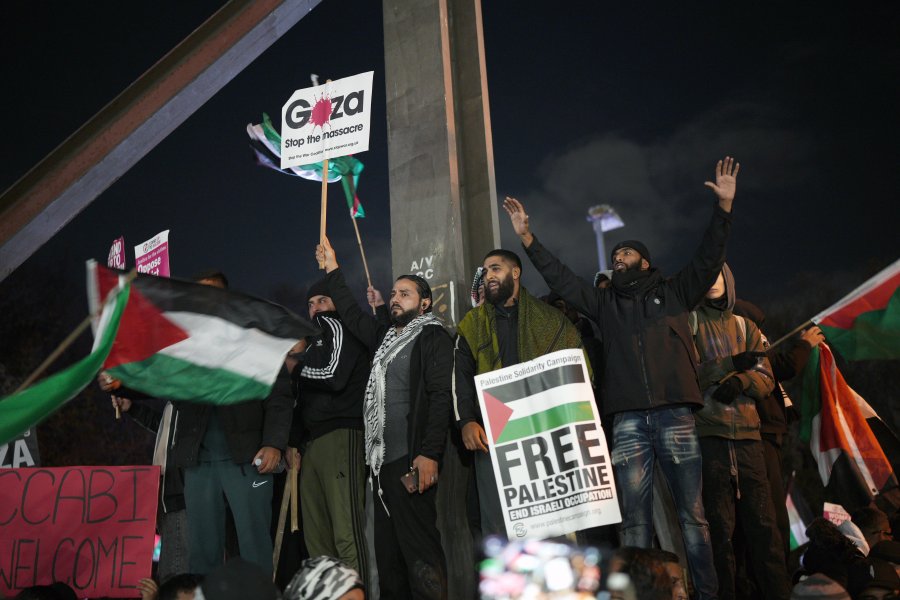 Астън Вила Макаби Тел Авив протести1