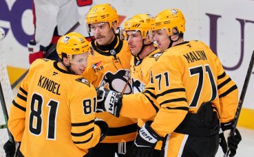 Кросби блести с два гола, Питсбърг надви Вашингтон и оглави дивизията